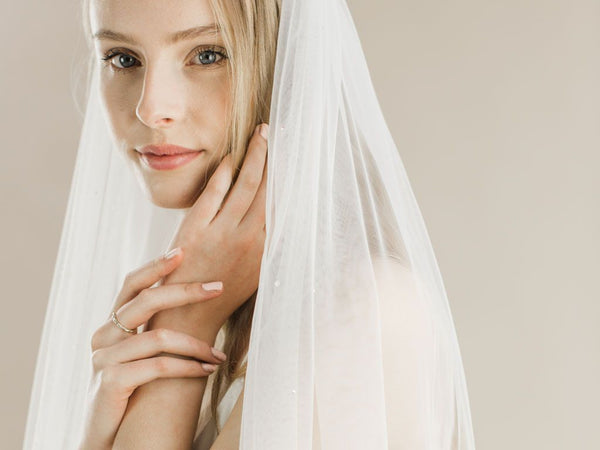 BLAZING STAR - Scattered Diamante Long Veil