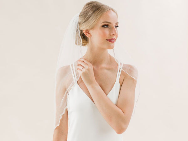 GAZANIA - Lace Edge Short Veil