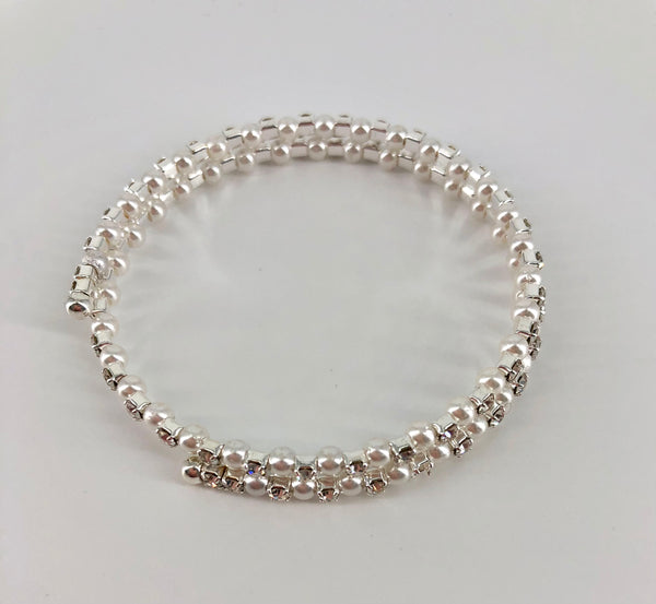 Child’s Expandable Silver Diamanté Bracelet