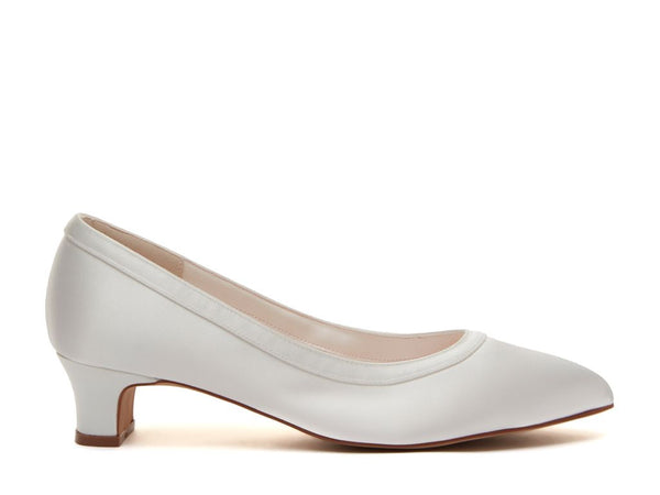 GISELE - Satin Wide Fit Court Shoes