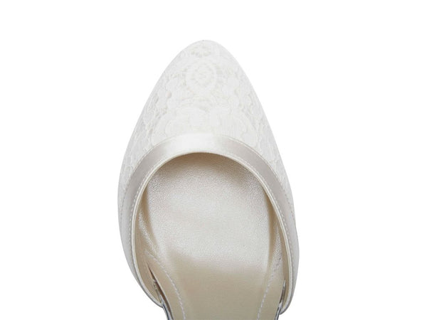 DARCEY - Ivory Lace Two-Part Court Shoe