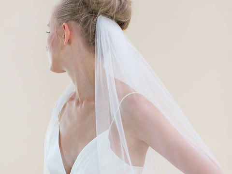 INTRIGUE - Raw Edge Classic Long Veil