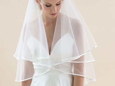 JESSAMY II - Delicate Satin Edge Short Veil
