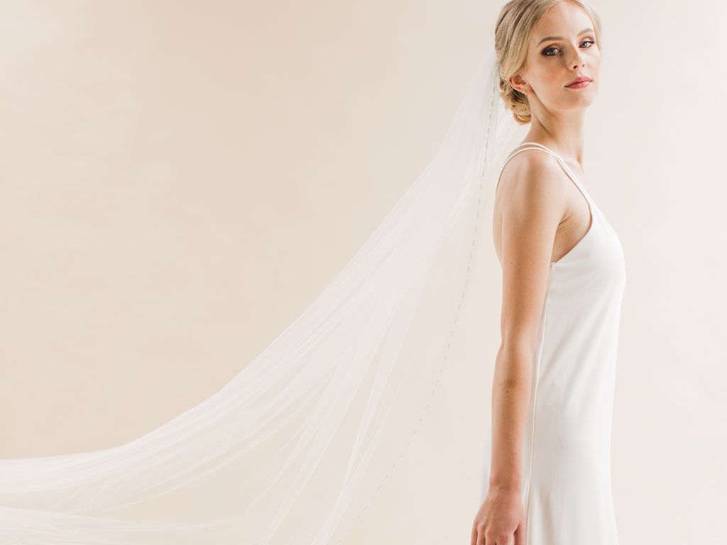 PEONY- Crystal and Pearl Edge Long Veil