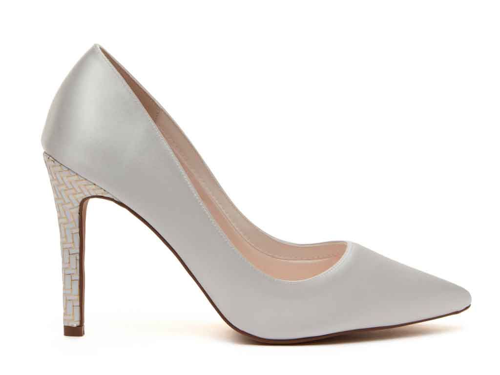 ROCHELLE - Ivory Satin & Parquet Court Shoes