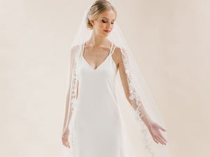 ROSE - Floral Lace Long Veil