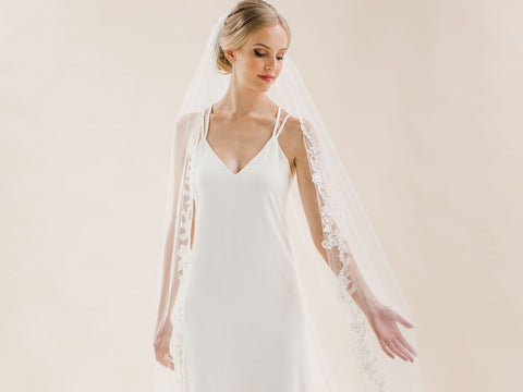 ROSE - Floral Lace Long Veil