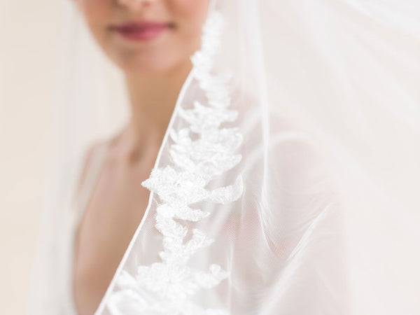 ROSE - Floral Lace Long Veil