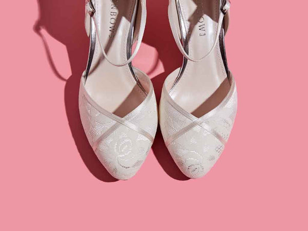SHIRLEY - Classic Lace Wide Fit Court Shoes