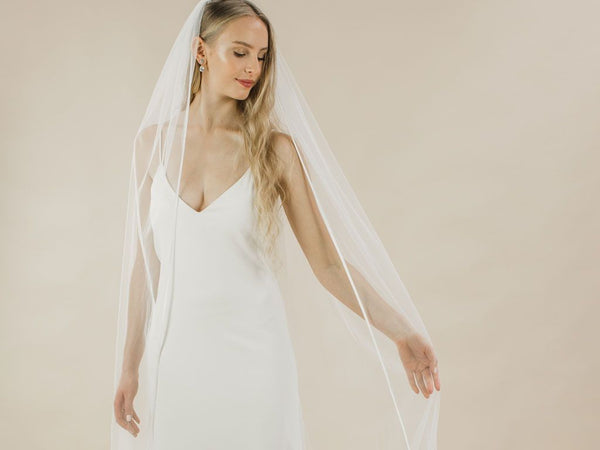 SNAPDRAGON - Satin Edge Long Veil