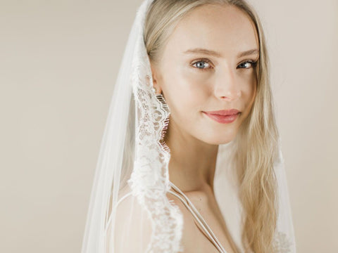 SPELLBINDER - Lace Edged Long Veil