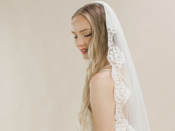 SPELLBINDER - Lace Edged Long Veil
